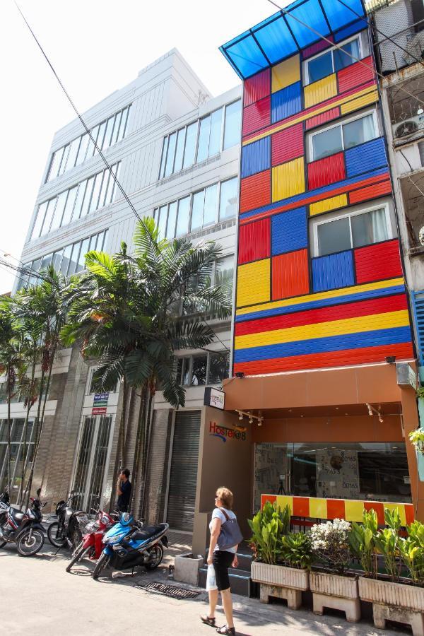 Hostel 8 Sukhumvit Soi 8 Bangkok Buitenkant foto